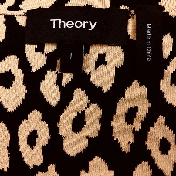 Theory Leopard Animal Print Glossed V-Neck Button Down Cardigan Tan/Black Size L - Picture 10 of 13